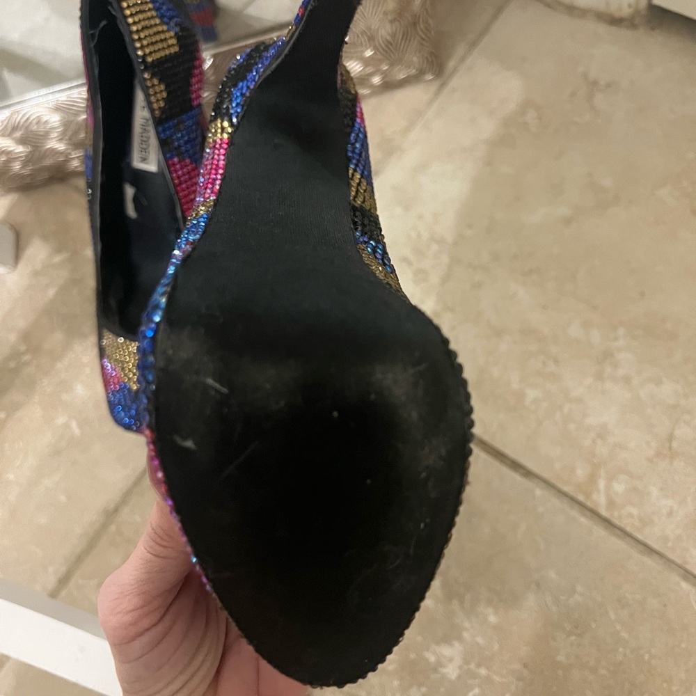 Steve Madden Black and Blue platform Embellished Heels - Picture 5 of 6
